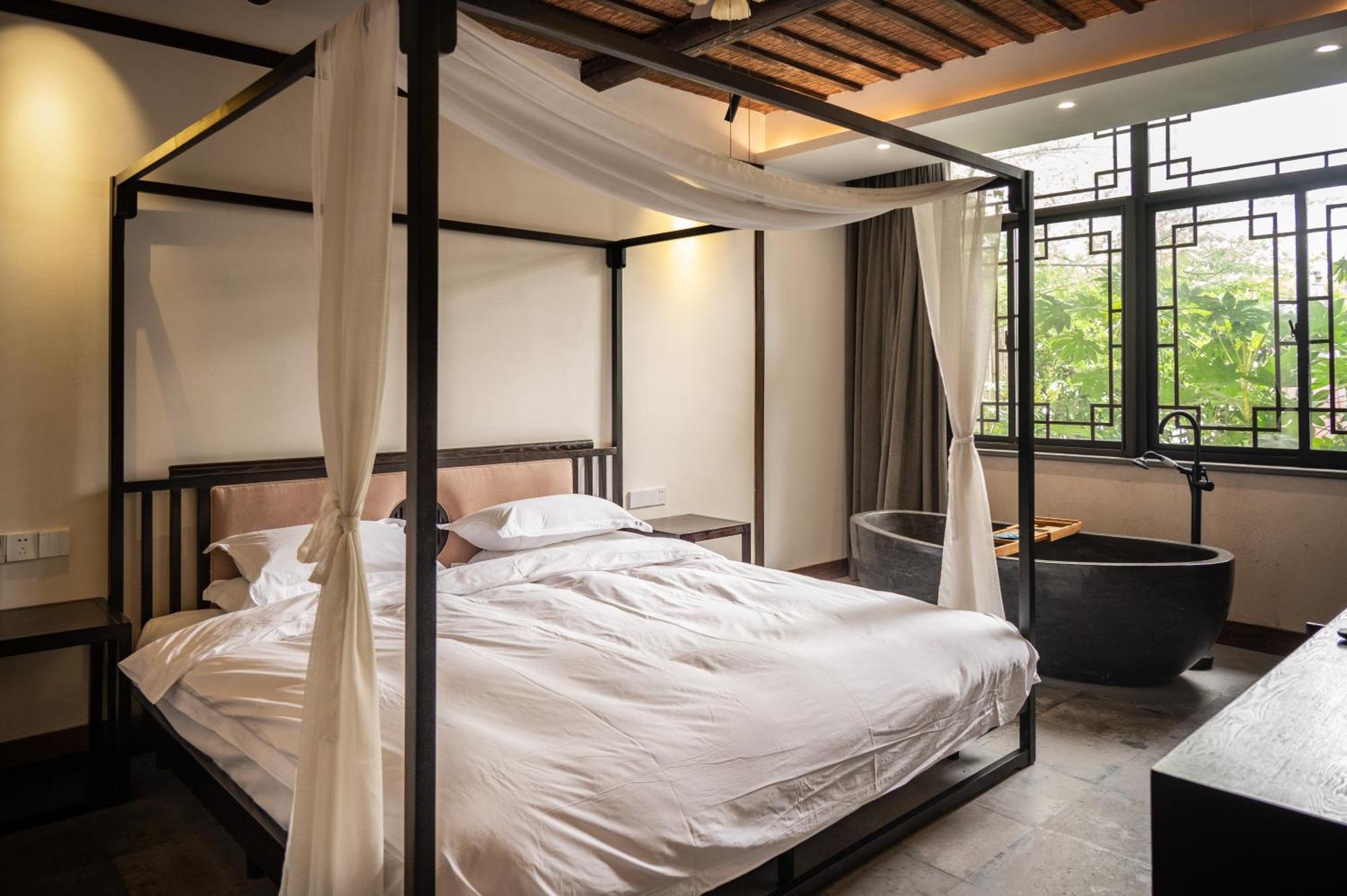 Tingjian Musu Private Soup Design Homestay - South Gate Of Wuzhen Xizha Scenic Area Tongxiang Eksteriør bilde