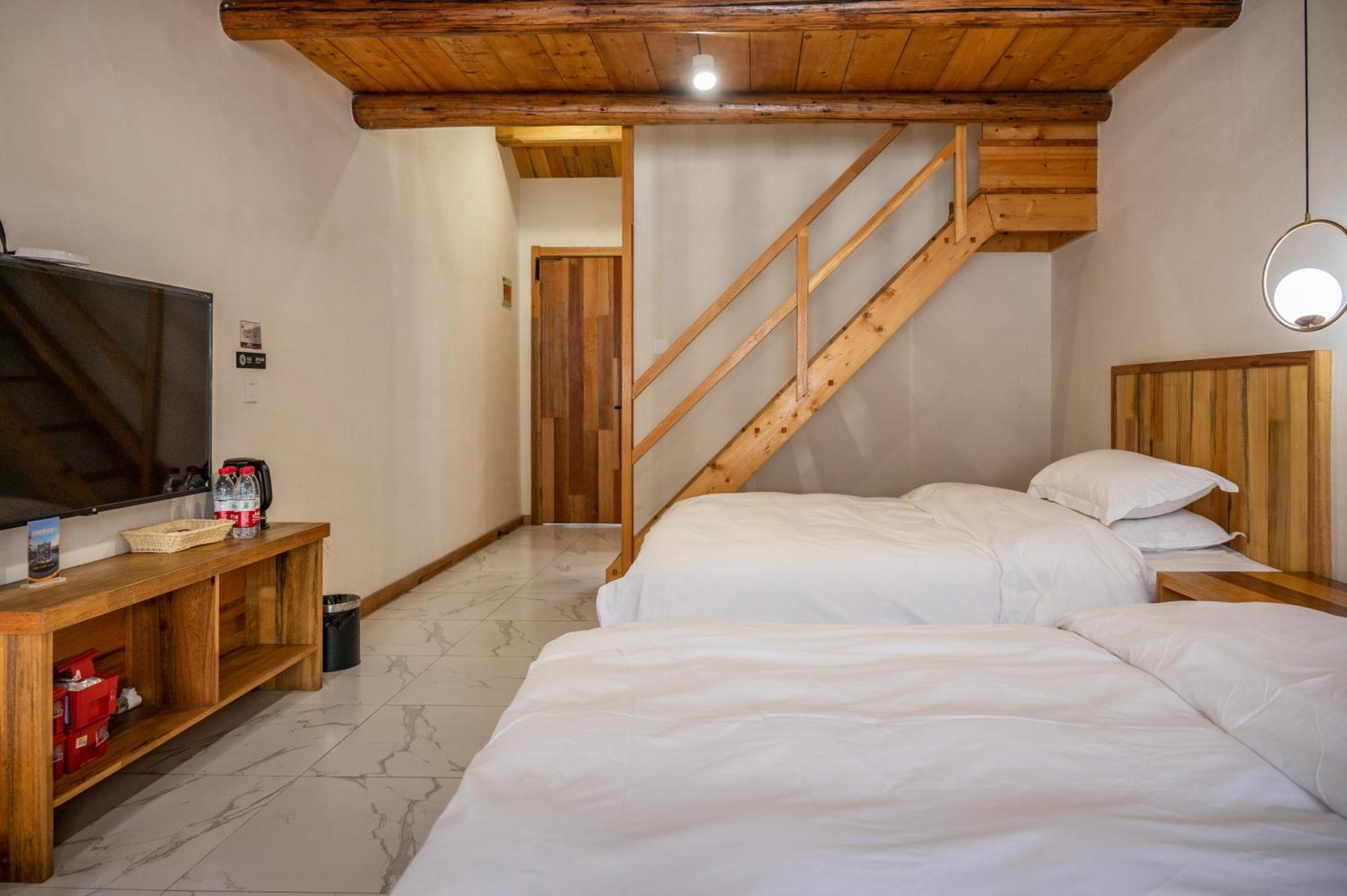 Tingjian Musu Private Soup Design Homestay - South Gate Of Wuzhen Xizha Scenic Area Tongxiang Eksteriør bilde
